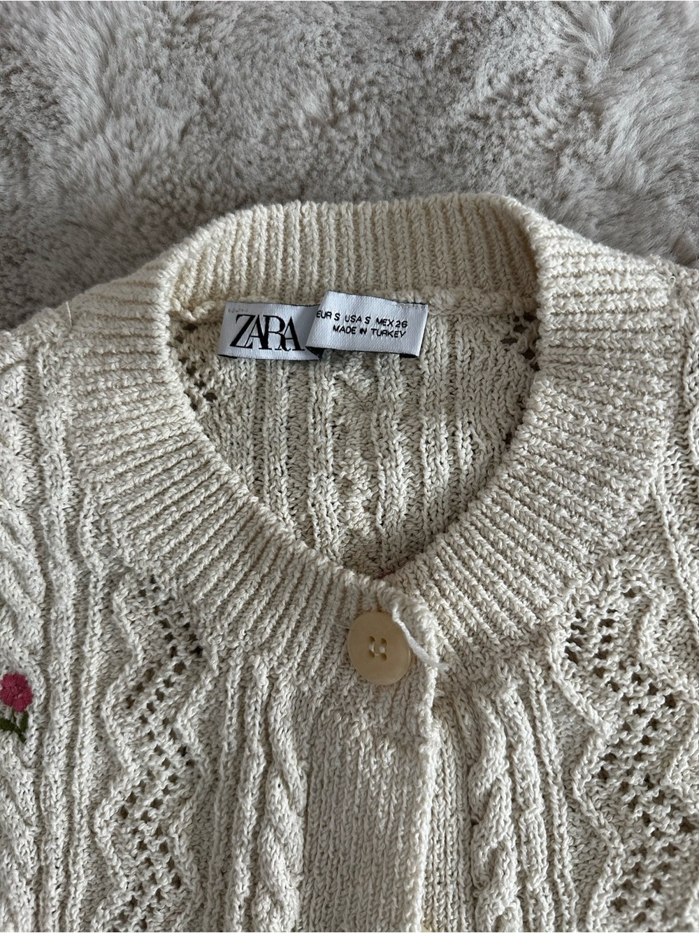 ZARA Cream Cable Knit Cardigan with Subtle Floral Detail